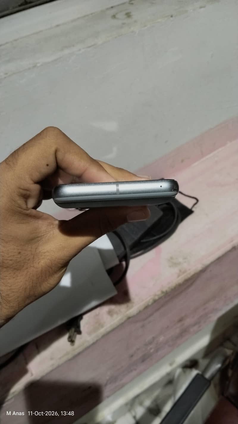Google Pixel 8 Pro 7