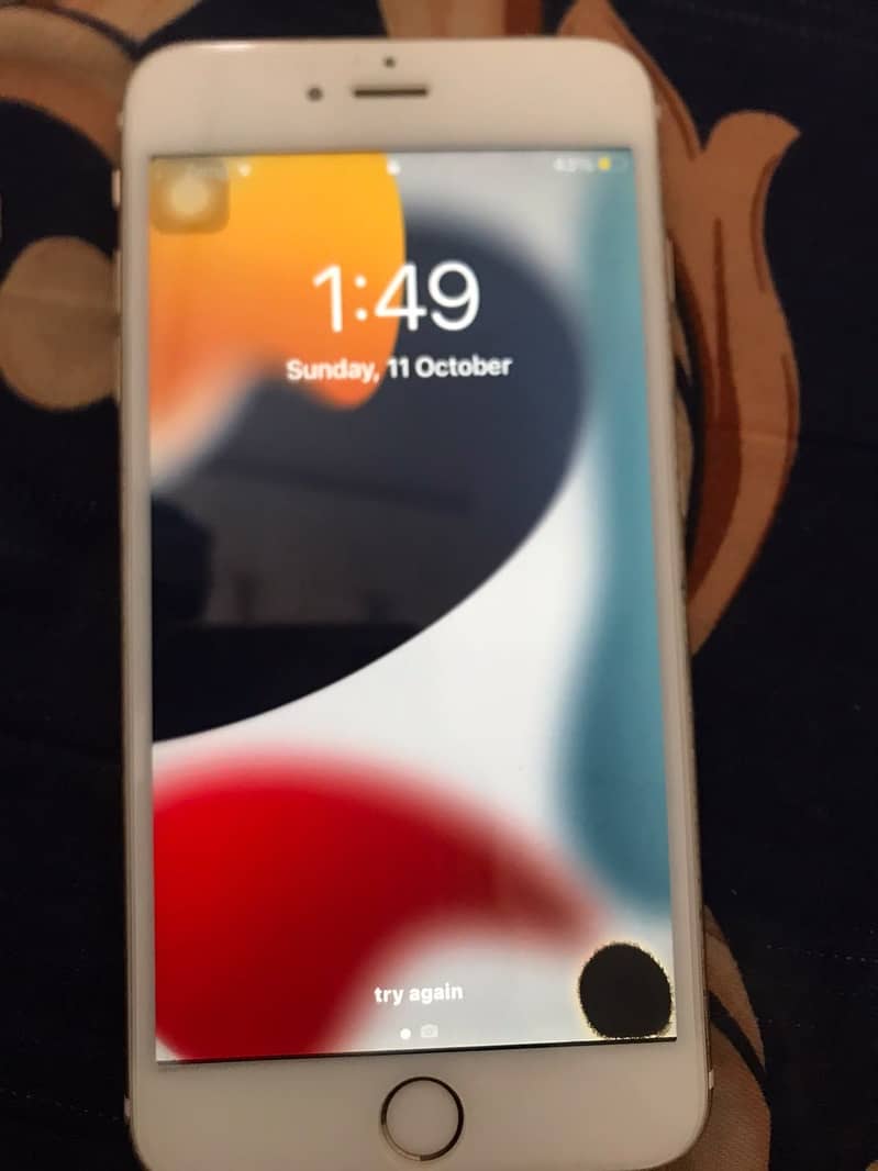 Apple iPhone 6S Plus 4