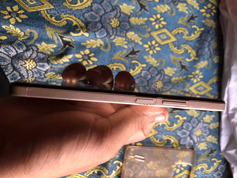 Realme Note 70 0