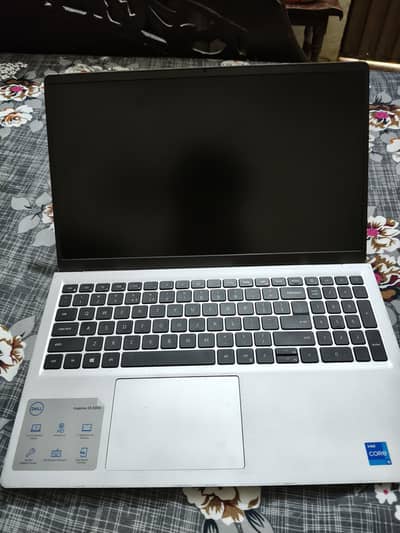 Dell Inspiron 351q i5 11gen