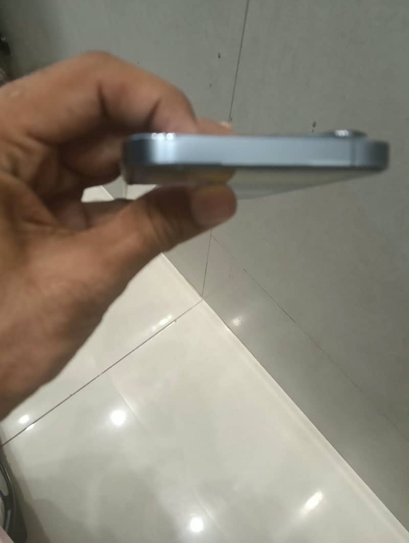 Apple iPhone 13 Pro Max 4