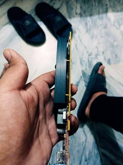 R7 430 2gb