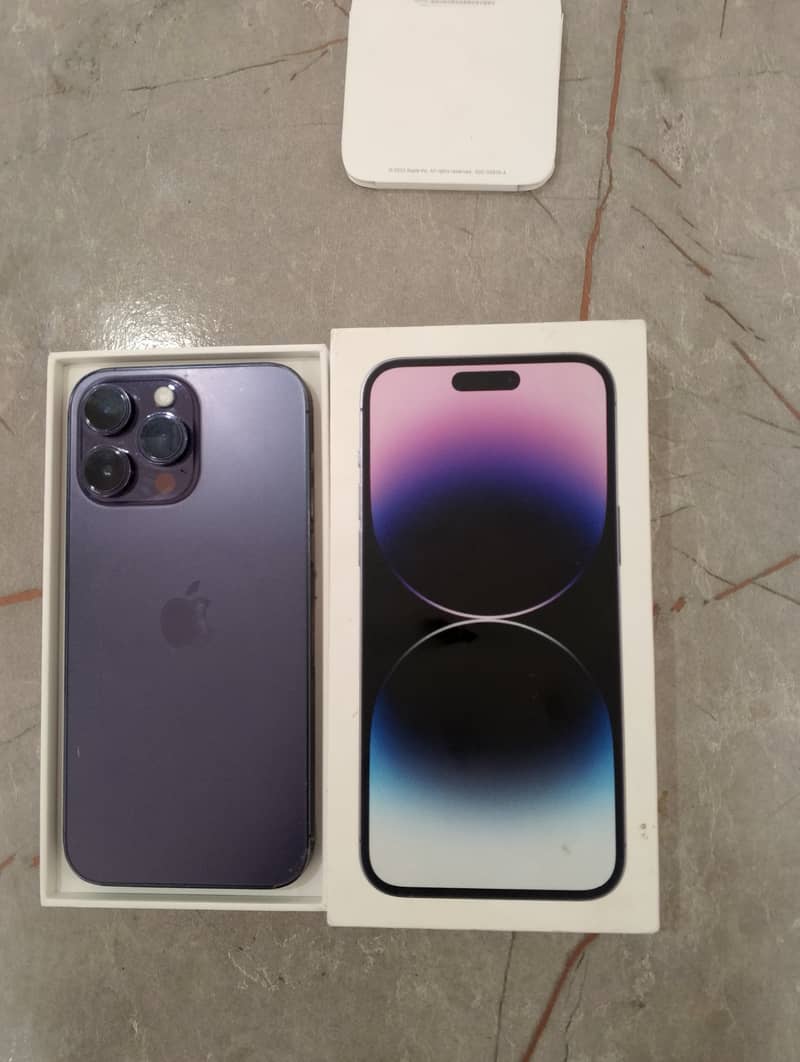 Apple iPhone 14 Pro Max 0