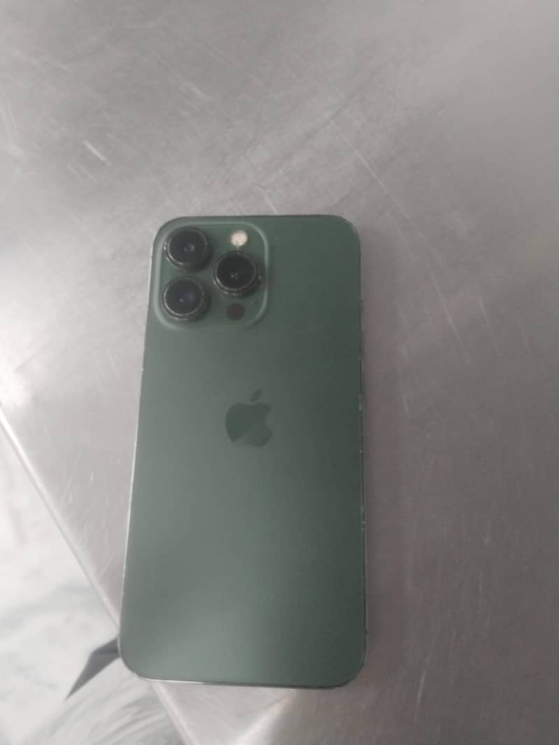 Apple iPhone 13 Pro 0