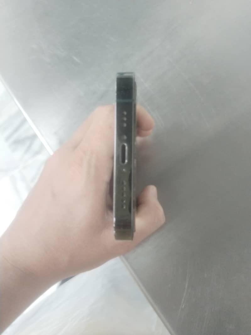 Apple iPhone 13 Pro 5