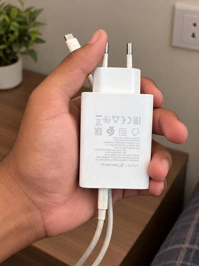 vivo fast charger 80 watt genuine box wala