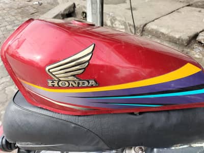 Honda cg125 original 2012 tanki tappy for sale new condition hai abi