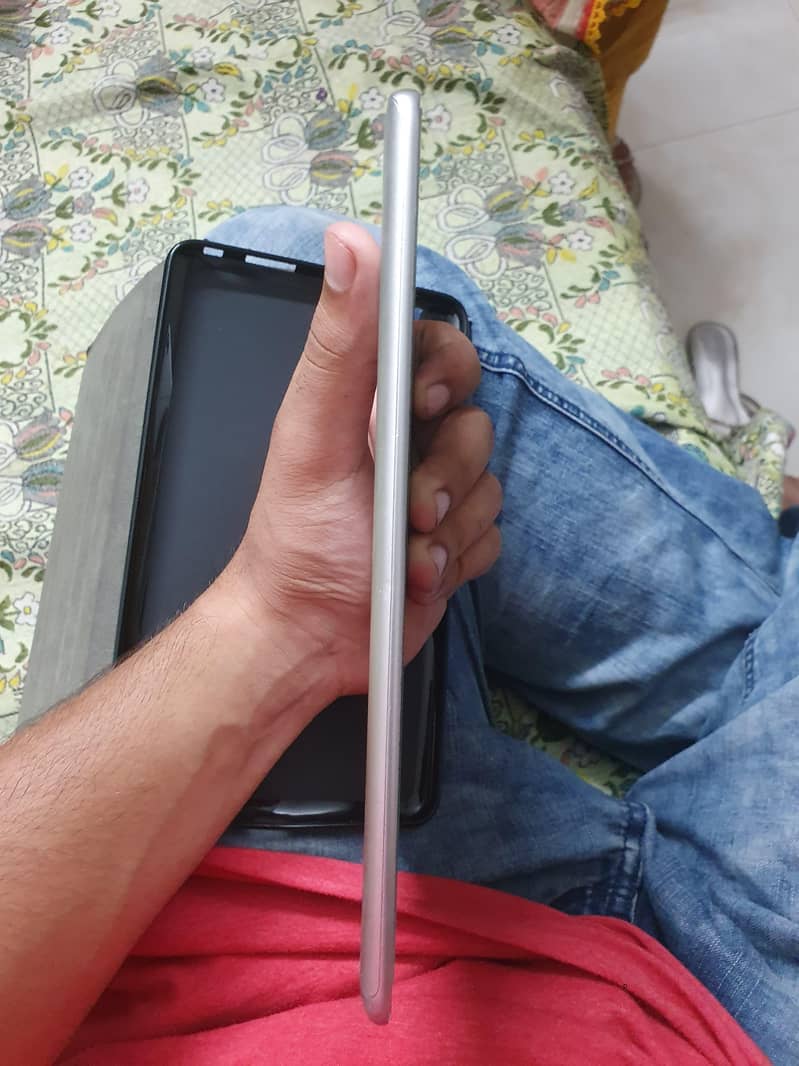 decomo tablet 4
