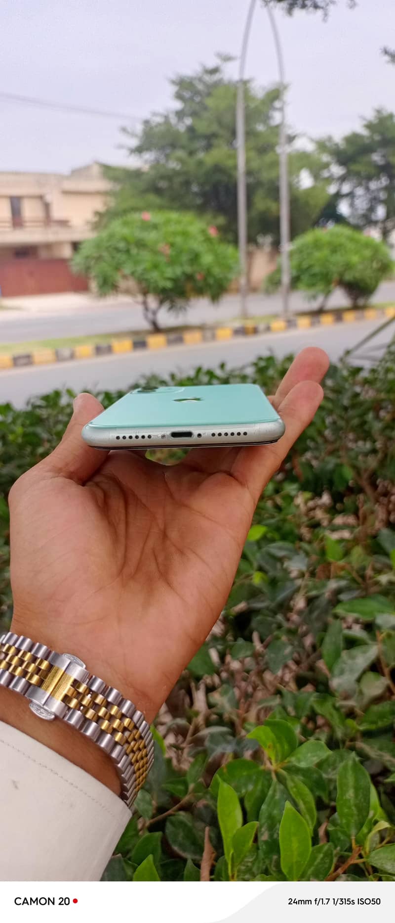 Apple iPhone 11 1