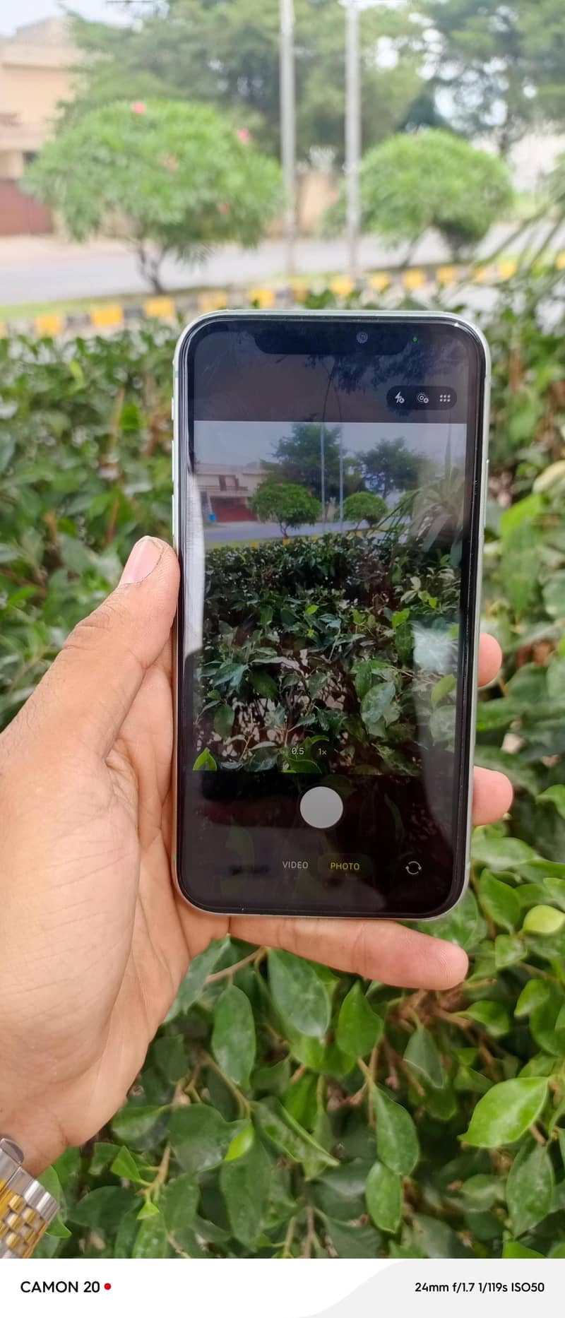 Apple iPhone 11 6