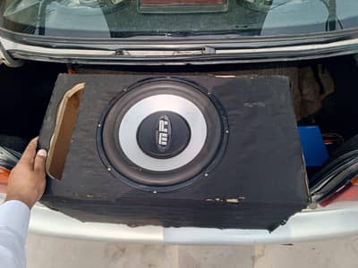 MR woofer with amplifier