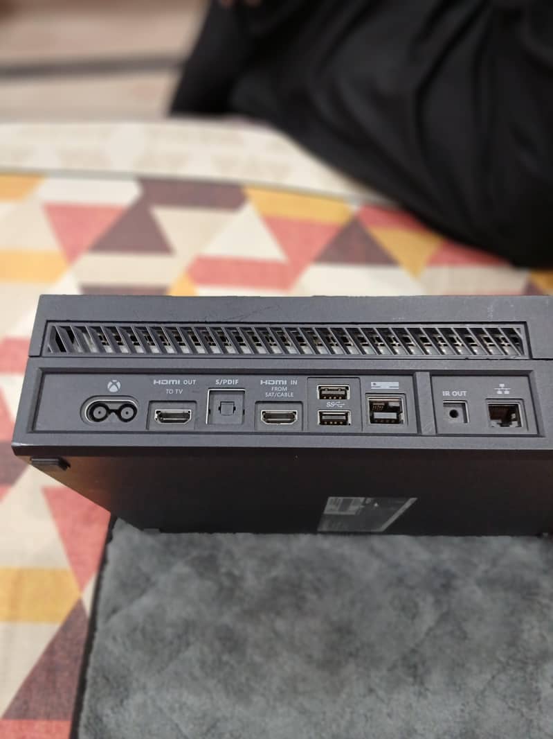 XBOX ONE 3