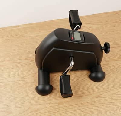 Mini physiotherapy bike