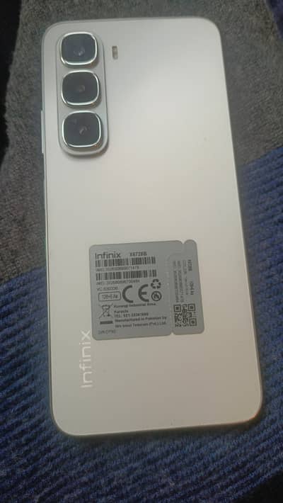 Infinix hot 60i 6 128