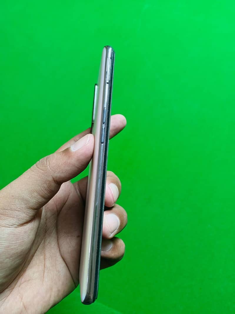 OPPO A95 4