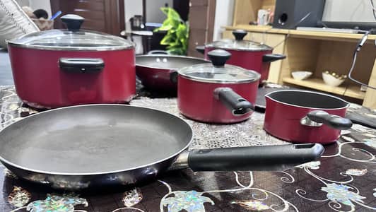Prestige 10 piece non-stick cookware set