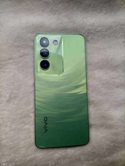 Vivo Y100