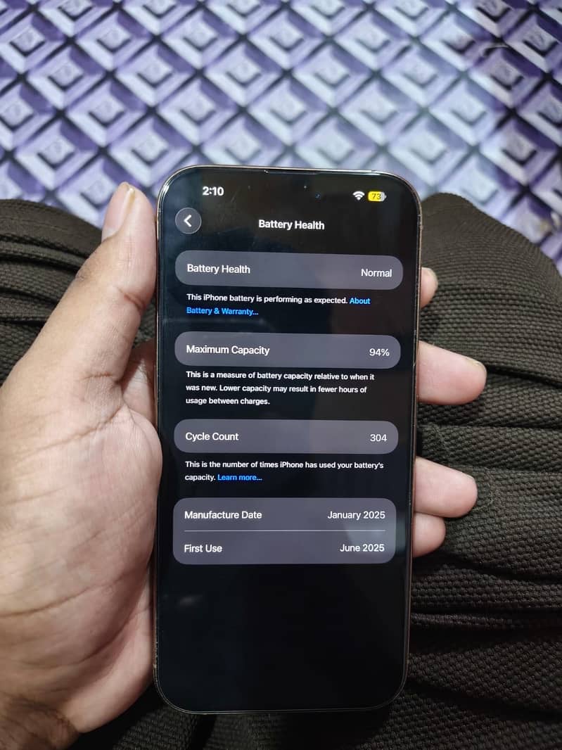 Apple iPhone 16 Pro Max 6