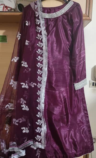Plum Pearl raw silk – 3 Piece Suit