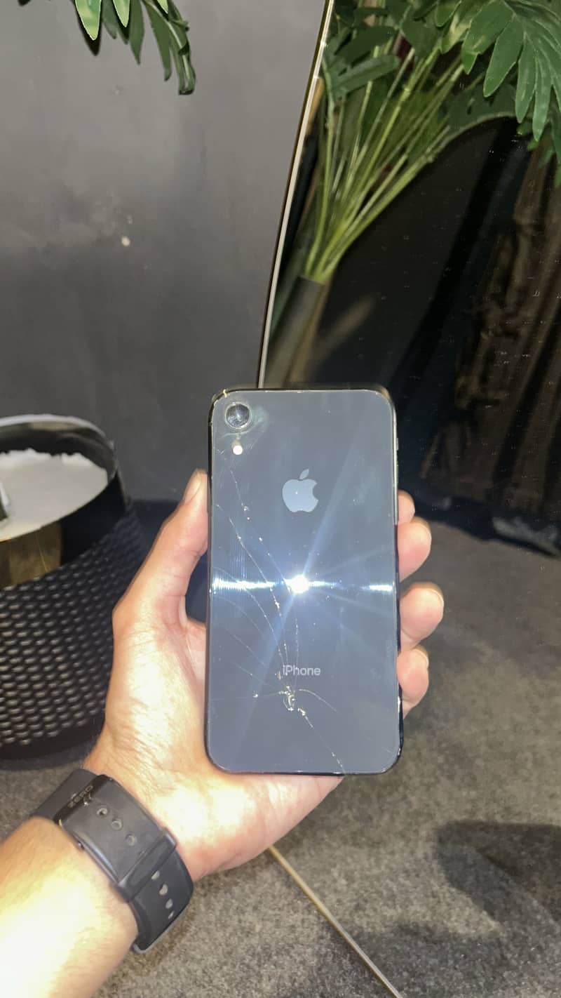 Apple iPhone X 0