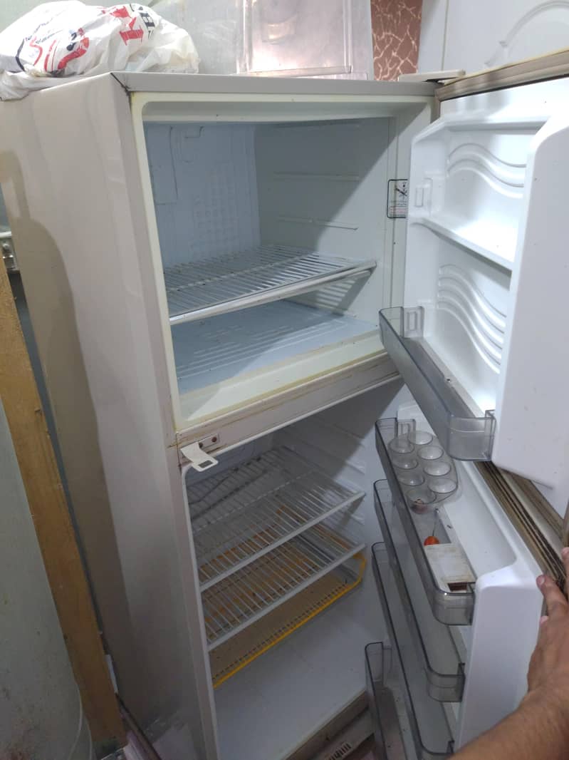 Dawlance fridge 2