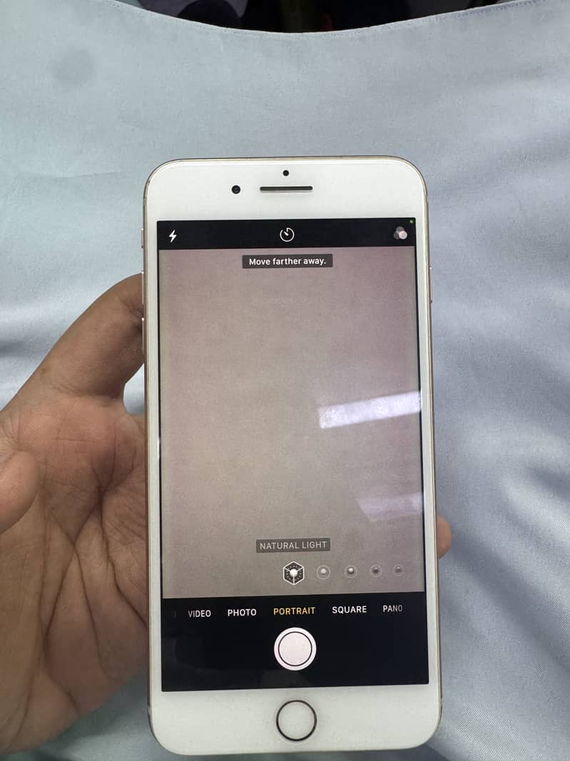 Apple iPhone 8 Plus 6