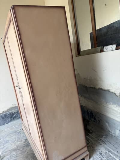2 door cabinet rust free