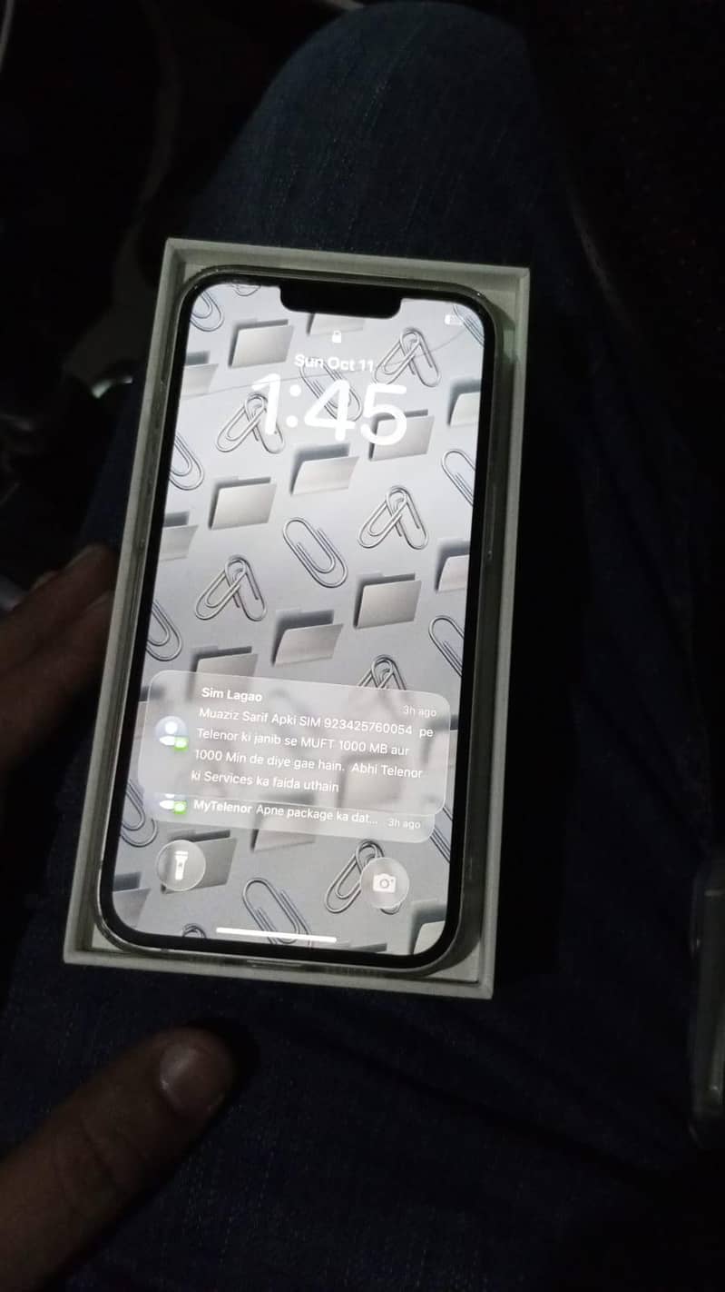 Apple iPhone 13 1
