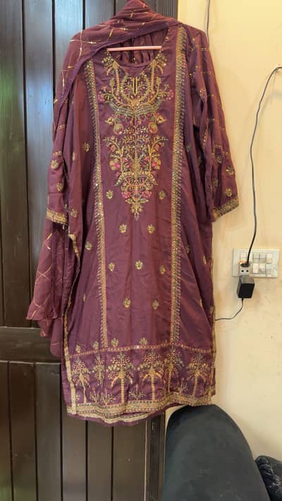 Twisted silk 3 pc asim jofa suit for sale