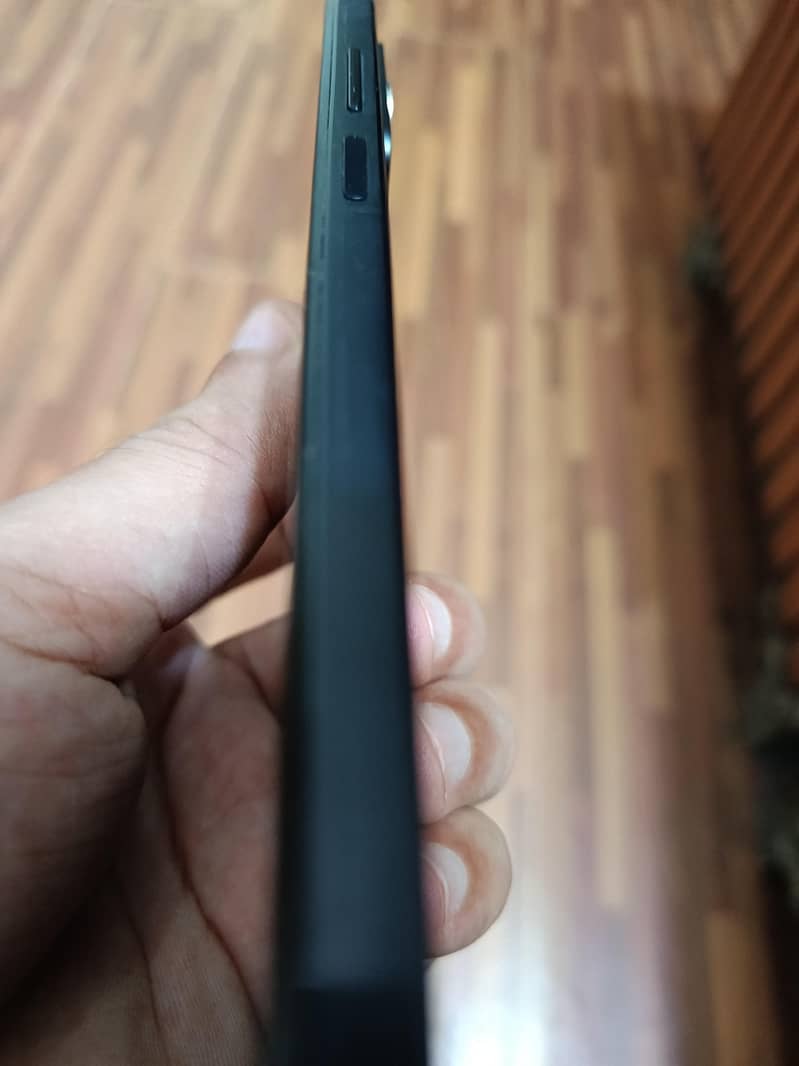 Xiaomi Redmi Note 12 Pro 11