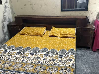 King size bed for sale.