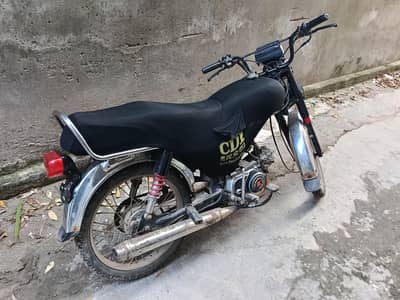 road prince good condition for sale contact 03207185804