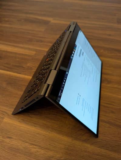 Lenovo ThinkPad X1 Yoga Gen 4 | Core i5 8th Gen | Touchscreen | 360°