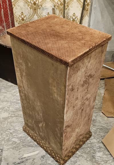 High Stools Or Stands with wooden Feets Sizes also mention on pics