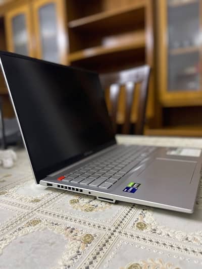 ASUS Vivobook Pro 16 – Core i9, RTX Graphics, 16” – Like New