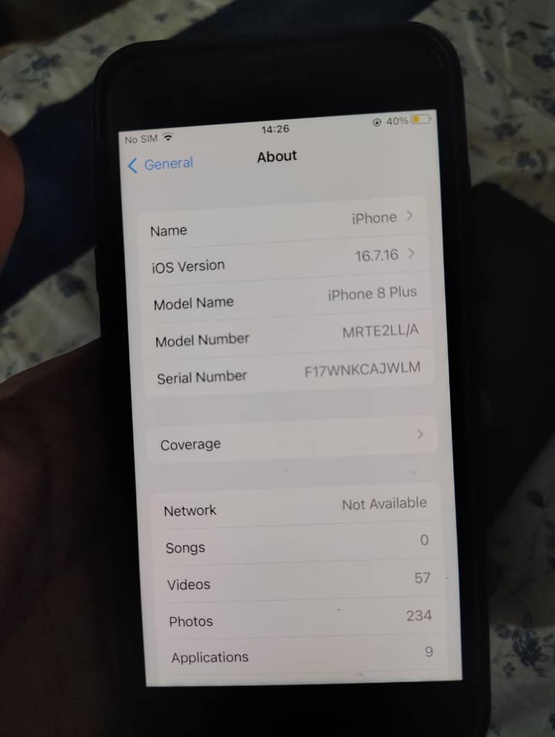Apple iPhone 8 Plus 1