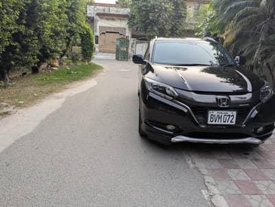 Honda Vezel 2016