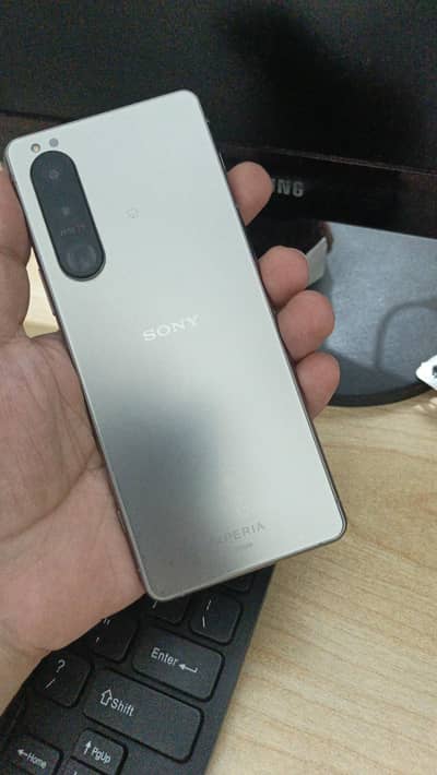 Sony 5 III