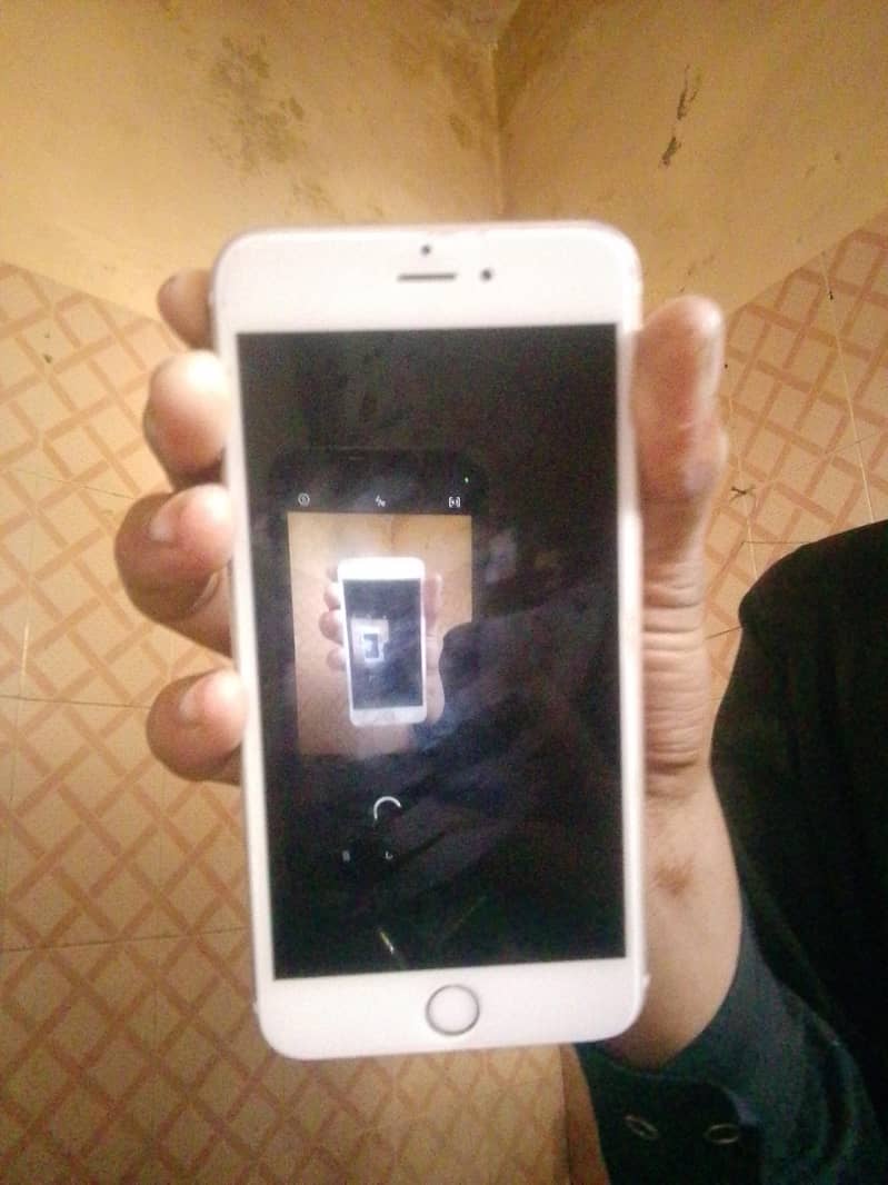 Apple iPhone 6 3