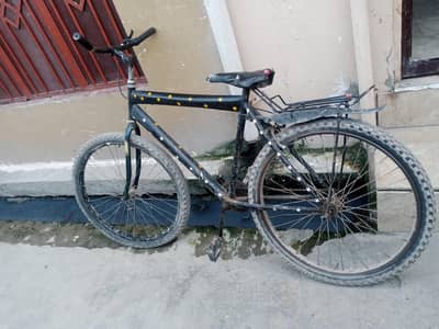 cycle in black colour