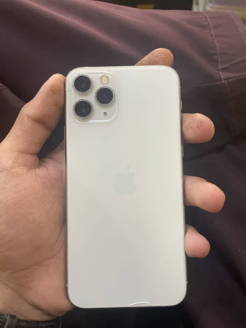 Apple iPhone 11 Pro 1