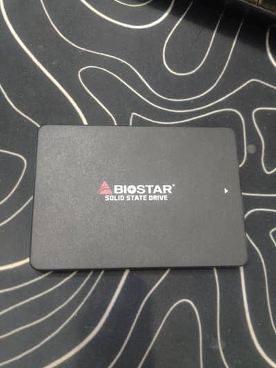 Biostar 120gb sata 2.5 ssd used 100% health