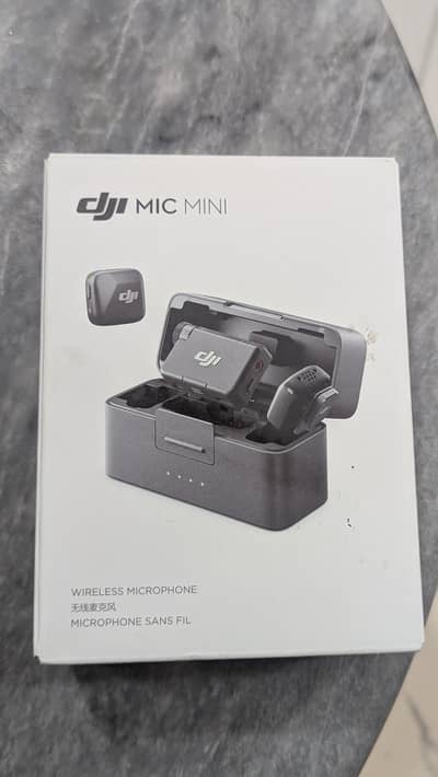 DJI Mic Mini Dual Brand New Condition 2 Mics 1 receiver