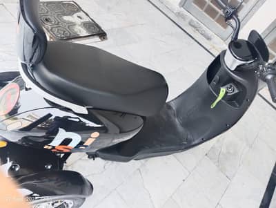 Three wheeler. Islamabad number