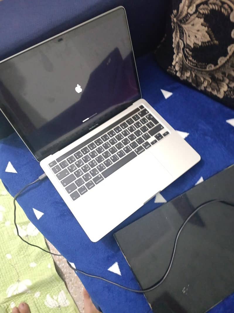 Macbook pro core i5 5