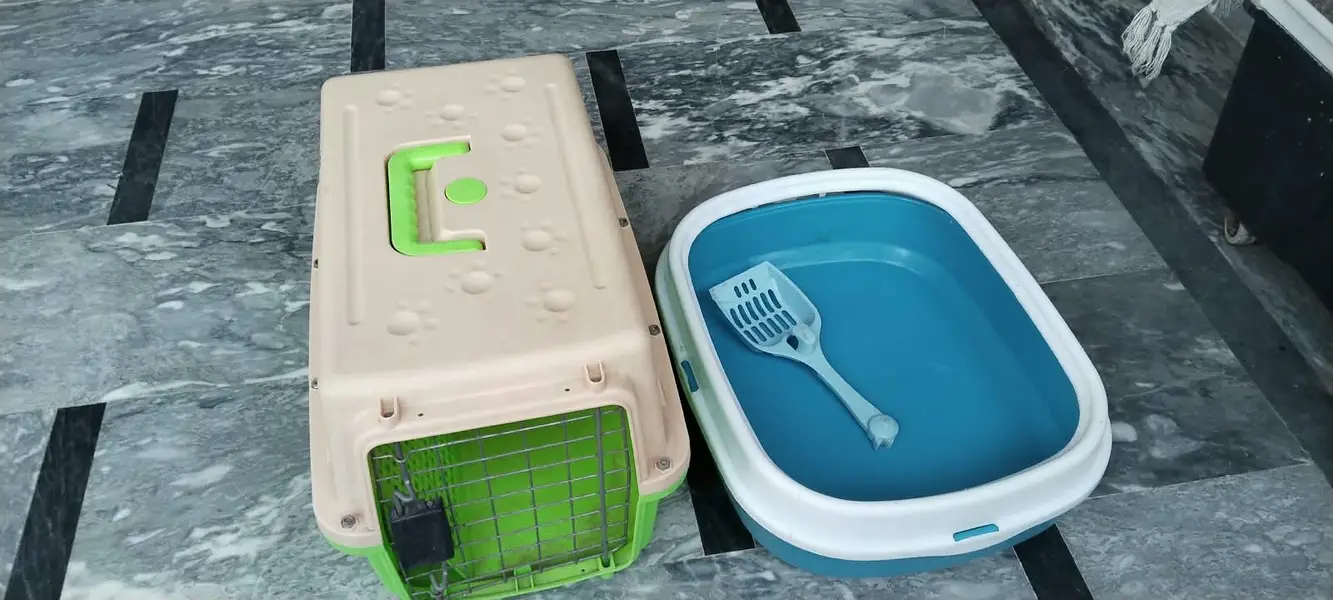 Cat Travel Box Large size and litter tray — photo 2