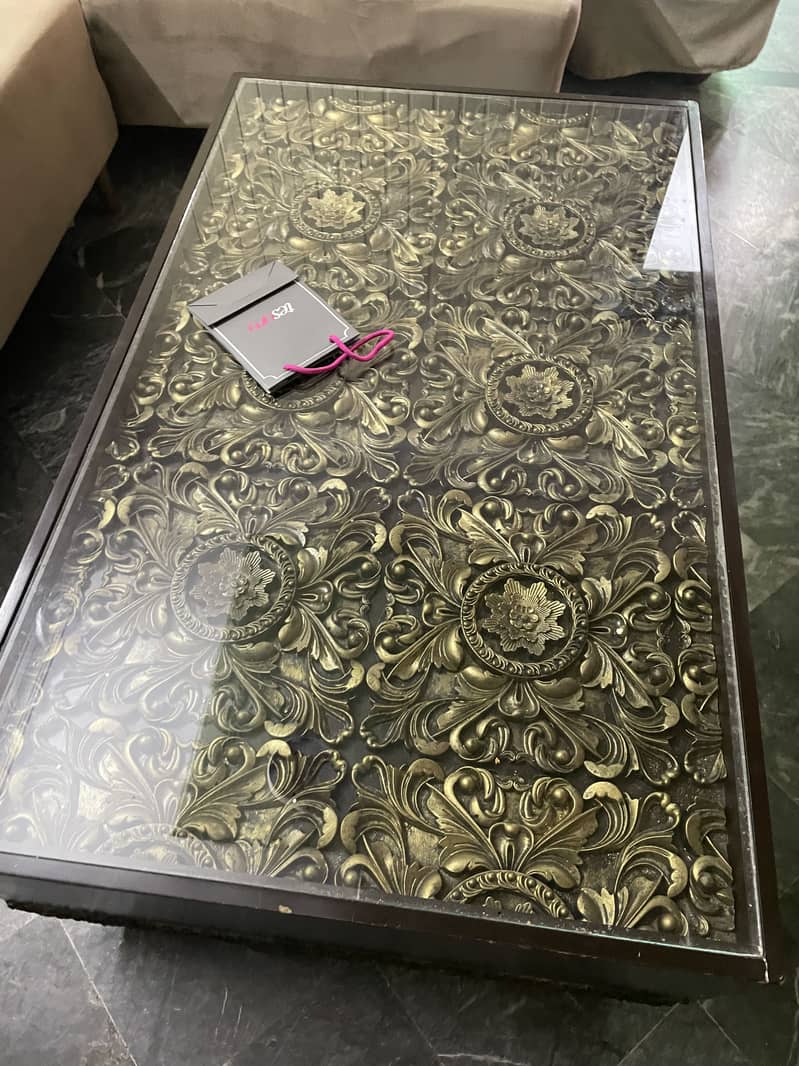 Dining tables 4