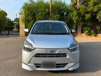 Daihatsu Mira 2017