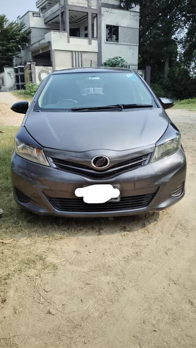 Toyota Vitz 2011 Automatic For Sale