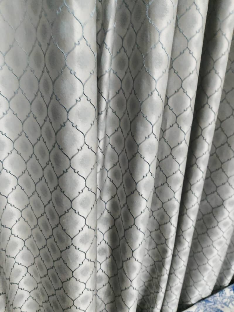 curtain 1